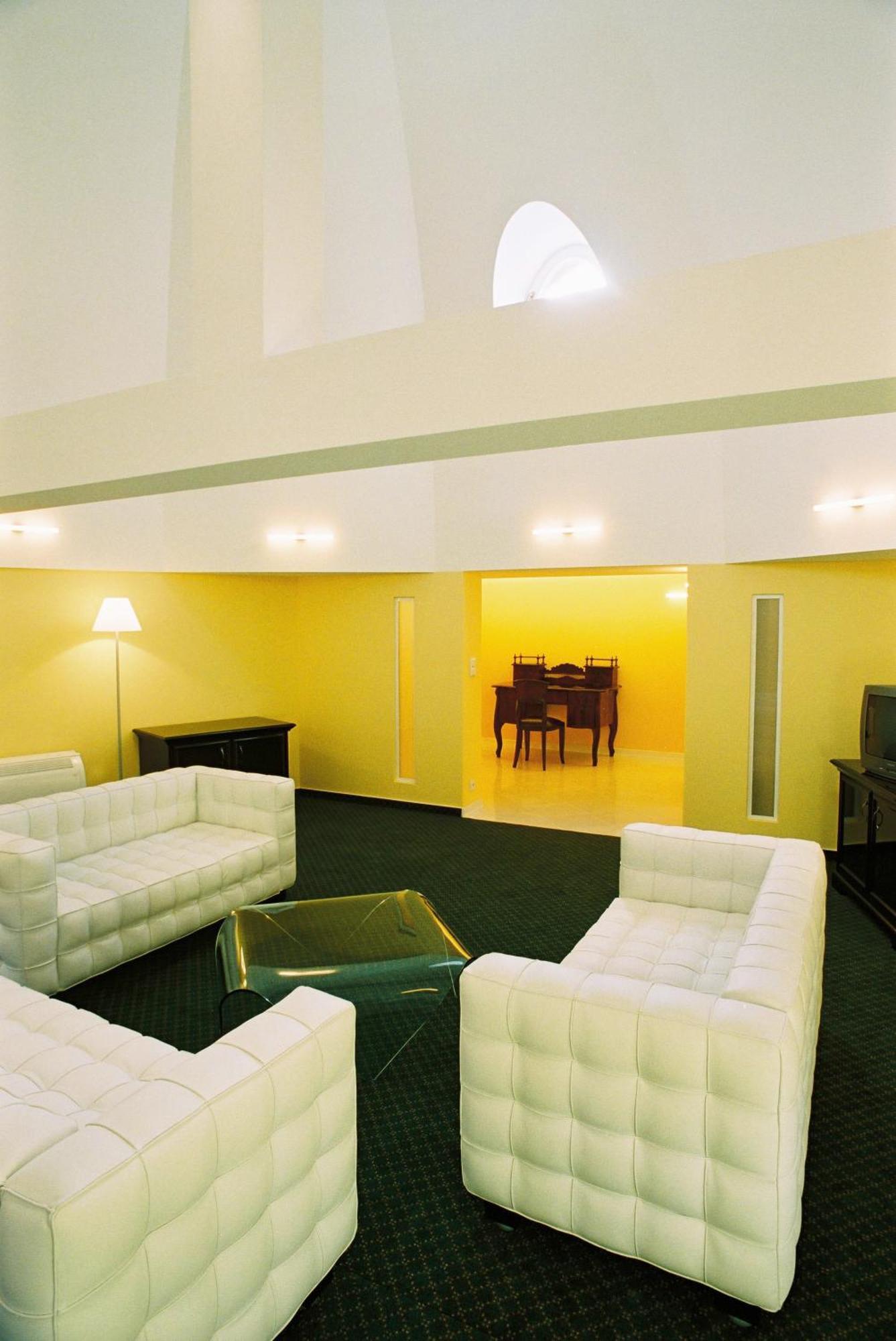 Park Hotel Tartuf Beladice Экстерьер фото